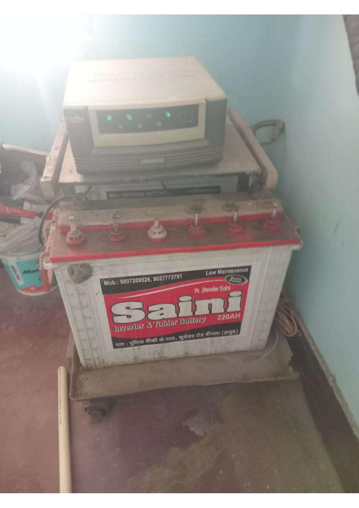 Saini branded inverter battery
